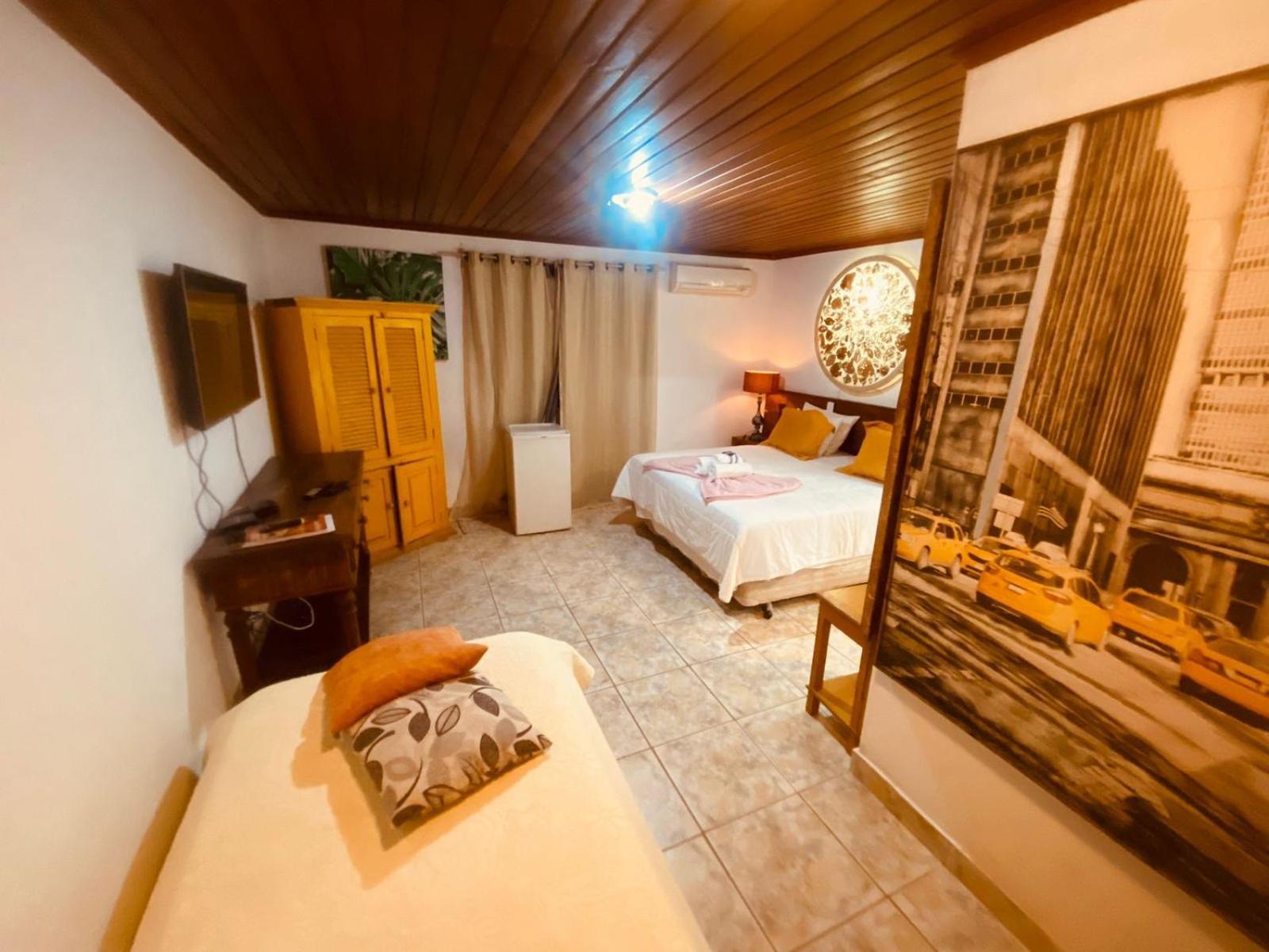 Bed & Breakfast Charlotte 2*