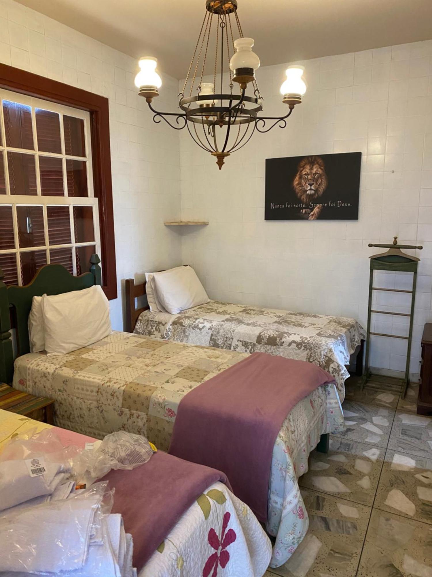 Charlotte 2* Tiradentes