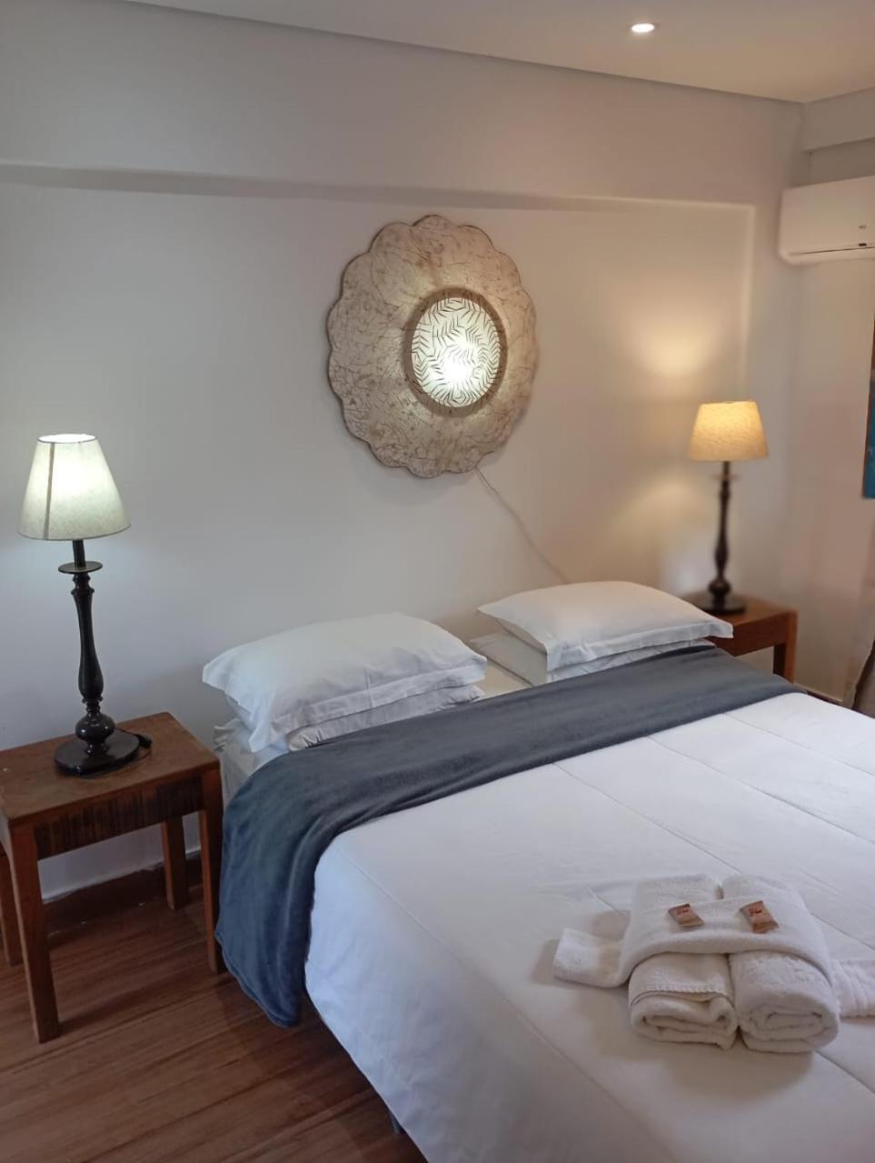 Charlotte 2* Tiradentes